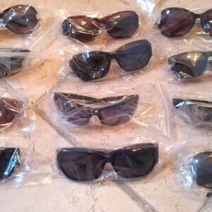 12 Pair Foster Grant Women's Sunglasses NEW